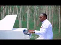 Download Lagu Christopher Mwahangila  -  UNIINUE (Official Music Video)
