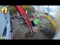 Download Lagu TOTAL IDIOTS AT WORK Caught On Camera | Instant Regret Fails Compilation 2024 #223