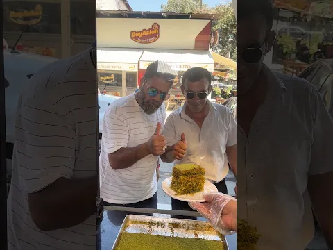 Fıstıklı kadayıfa aşık olan arkadaşlar !! #reklam #kadayıf # #shortvideo