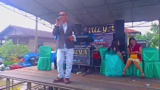 Download TERHANYUT DALAM KEMESRAAN (COVER) SANDY. S - LIVE AULYA INTERTAINMENT \u0026 SOUND SYSTEM KUALA TUNGKAL MP3