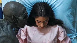 جن بيقع في حب انسانة لكن عشيرته بيعترضوا وبيأذوها فبيحاول يحميها منهم  دندنها
