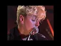 Stray Cats - Stray Cat Strut (Live At Montreux 1981)