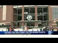 Packers fan offers marriage for season tickets
