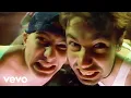 Download Lagu Beastie Boys - No Sleep Till Brooklyn (Official Music Video)