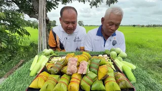 ส้มหมู แหนมหมู ส้มใบตอง แกล้มกับพริกสดกระเทียม ปั้นข้าวเหนียวใหญ่ๆ | อิแอบแซบ