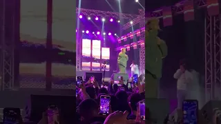 بخاف انساكي بخاف اغيب انا نسيت نفسي ومنستكيش ليجى سى بيتادين من حفله فاميلي بارك 