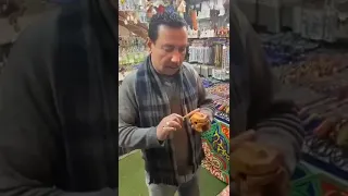 البياع المصري شاطر جدا في إقناع اي حد صوت التمساح لأول مره 