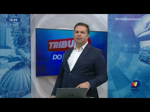 Joinville: motorista fica ferido após colidir carro em ônibus na Avenida JK