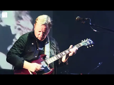 Download MP3 New Order Live In Berlin (Electronic Beats TV)