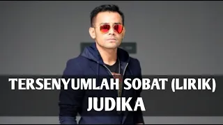 Download TERSENYUMLAH SOBAT (LIRIK) - JUDIKA MP3