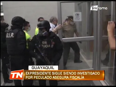 Ex presidente sigue siendo investigado por peculado asegura fiscalía