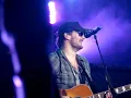Eric Church Live "Smoke a little smoke"