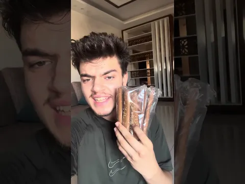 الي بيصحى بياكل 😂