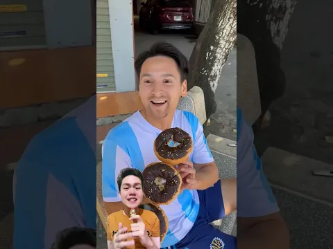 Ronaldo Makan Donut @SiuLife7