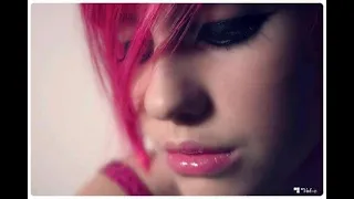 حالة وتس من التاريخ رميت الحب وسط الورد بعنى 