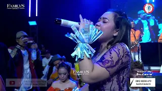 erika syaulina biarkanlah live cover edisi bumi perkemahan ragunan jaksel