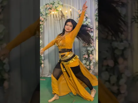 গায়ে হলুদের ভাইরাল সুরভীর অসাধারণ নাচ #viral #trending #wedding #dance