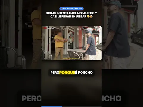Xokas intenta hablar gallego y casi le pegan en un bar 😭🍺 #Xokas #ZazzaElItaliano #Galicia #Fail
