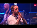 Idles interprète "Mother" en live au studio 104