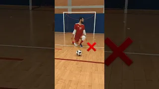 Tips 1 Vs 1 Futsal Goalkeeper DON T DO THIS Gk Goalkeeper Soccer 