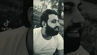 وسألته ياشيخ ماحكم الذي يبكي اذا يشتاق للاحباب 