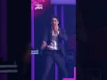 Biby Gaytan canto junto a su hijo Eduardo Capetillo