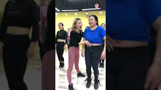 اقوي و اسرع و اسهل تمرين لنحت و تخسيس البطن والله العظيم عن تجربه نزول البطن خلال اسبوع دندنها