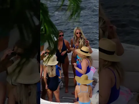 Miami Boat Life | Sunshine, Friends & Great Vibes