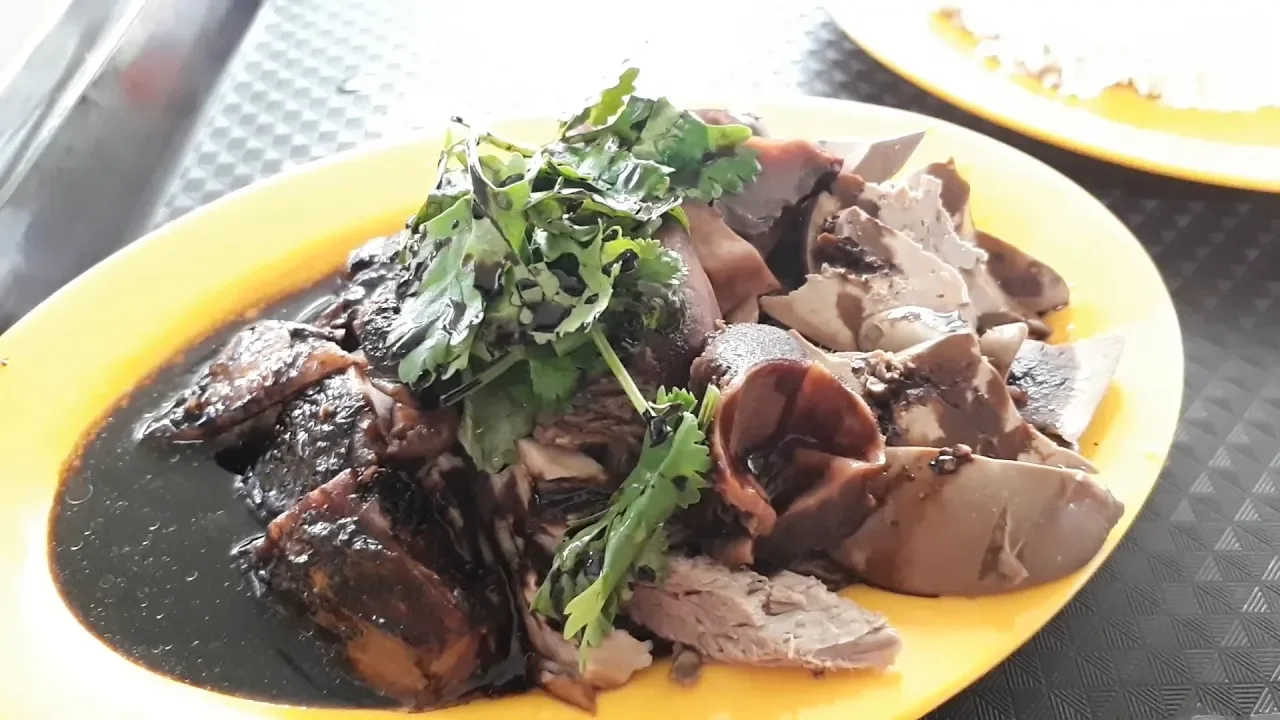 Commonwealth Crescent Food Centre. Chinatown Ah Po Braised Duck, Milah Hokkaido Curry Puff