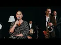 Groove Cafe feat. Amina