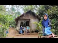 Download Lagu Bikin Haru.. Kondisi Satu Keluarga Sebelas Orang Tinggal Di Rumah Reyot Di Pinggir Hutan