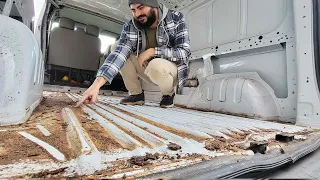 Lifting the FLOOR on a 20 YEAR OLD builders van! Satisfying Clean