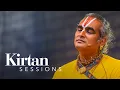 Download Lagu Payi Halu Halu Chal - Paramahamsa Vishwananda | Kirtan Sessions