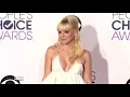 ANNA FARIS LOVES HER BOOBS