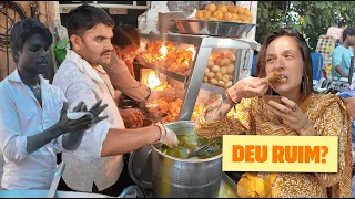 SOBREVIVENDO A 24H DE COMIDA DE RUA NA INDIA