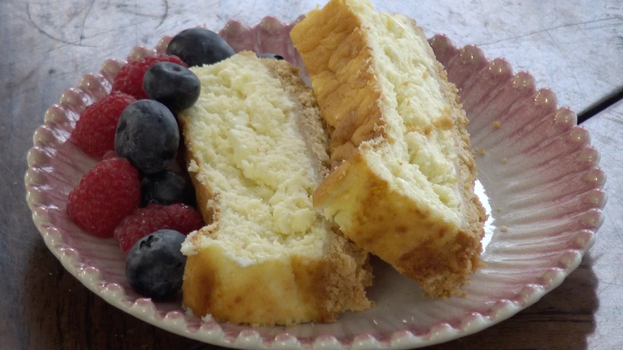 HanCOOK How to make Japanese style cream cheese cake.  easy-to-follow dessert.