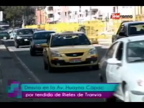 Desvío en la Av. Huayna Capac por tendido de rieles de tranvía
