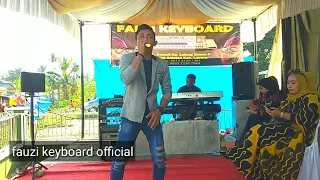 Download penasaran dengan perform penyanyi fenomenal saat ini. selamat menyaksikan!!!! MP3