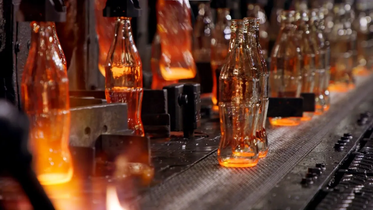 Outline Video How It's Made Glass