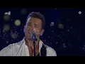 Download Lagu Nikos Vertis - An eisai ena asteri LIVE and Lyrics