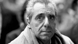 من المسرح العالمي في العربة آرتور آداموف 