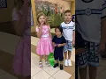 Download Lagu Eddie met Diana and Roma | Mommy was starstrucked 🤣 #shorts #dianaandroma #lucky