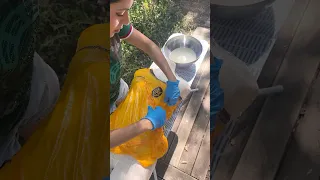 Mexicana hace las paces con ecuador transformando su jersey 😱 🇪🇨❤️#diy #mundial #ecuador #resina