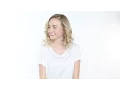 Turn thin hair to relaxed defined beach waves with the Beachwaver S 75