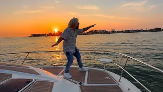 Shade On Her Sunshine Official Lyric Video 