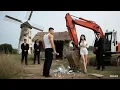 Download Lagu 女總裁失手打碎鄉下小子的舊牙杯竟被自己的首富爺爺許配給他！殊不知小夥竟是隱世武神，婚後暗中清掃一切障礙幫女總裁成為首富逆襲人生#神剑天下#未来梦