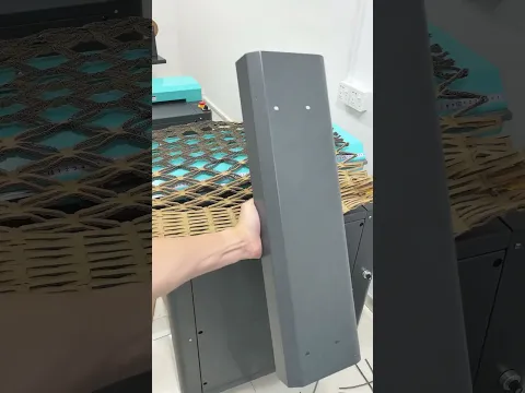 Keine Verkäufe überschüssiger Kartons zu niedrigen Preisen an Recycler mehr. Der Kartonzerkleinerer-Expander verwandelt ungenutzte Kartons in funktionelles Polsterpapier.
