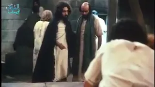 يوسف الصديق في السجن يتنبا بنوع الطعام المقدم لهم قبل ان يراه وسط زهول السجناء 