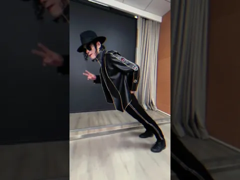 Download MP3 Michael Jackson New Video, Antigravity Moonwalk🕴🏻 Funny MrMichaelZaxon🤩 #comedy #shorts🔥