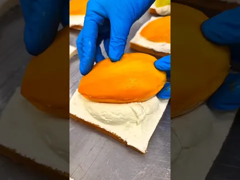Japan’s Mango Sandwich Is Insane!